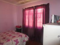 Bed Room 2 - 8 square meters of property in Zakariyya Park