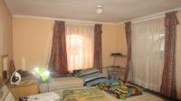 Bed Room 3 - 11 square meters of property in Zakariyya Park