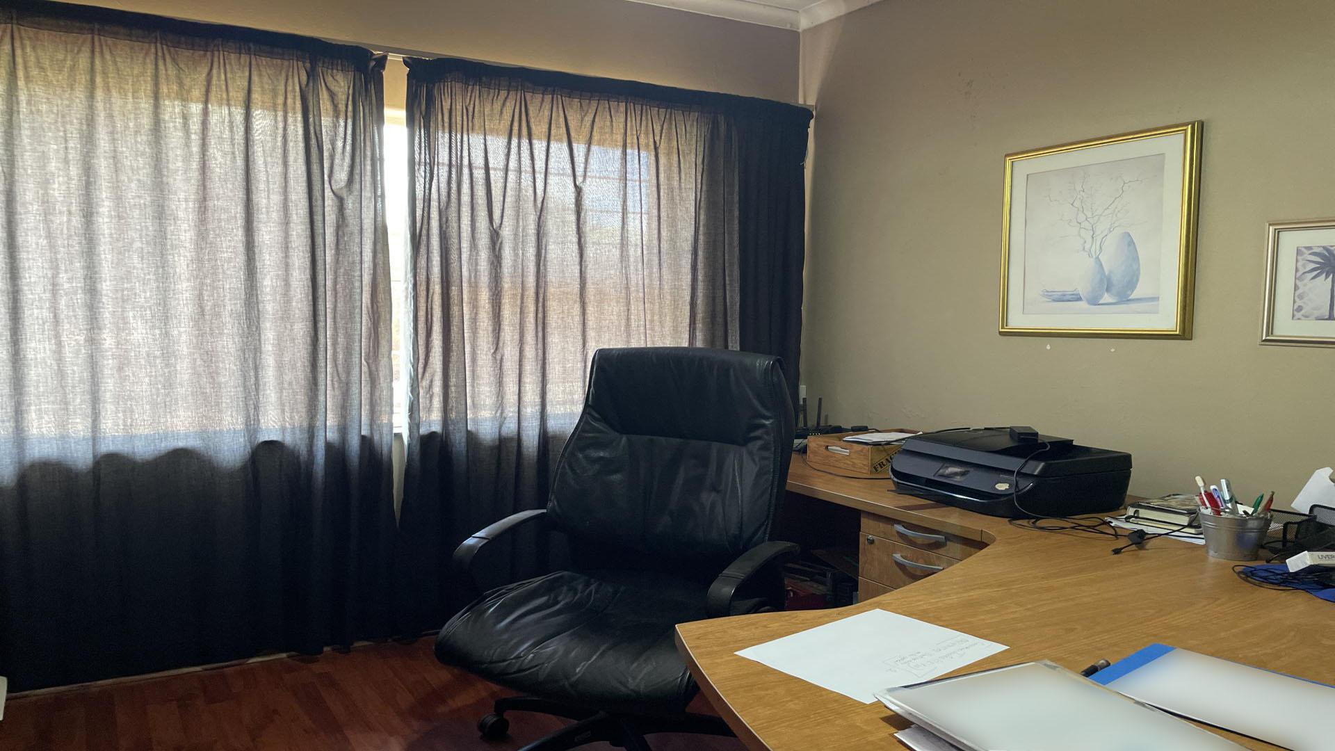 Study of property in Lyttelton Manor