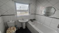 Bathroom 1 of property in Bethelsdorp