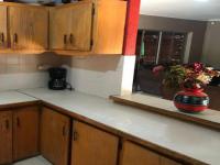 Kitchen of property in Flora Park 