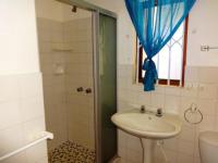 Bathroom 1 - 4 square meters of property in Port Edward