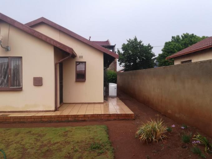 Houses For Sale in Protea Glen MyRoof.co.za