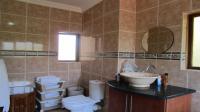 Main Bathroom - 10 square meters of property in Midstream Estate