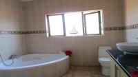 Bathroom 1 - 9 square meters of property in Midstream Estate