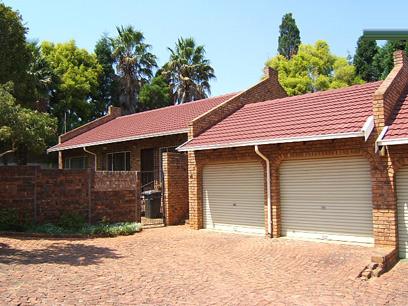 3 Bedroom Simplex for Sale For Sale in Garsfontein - Home Sell - MR25098