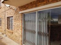 3 Bedroom 2 Bathroom Sec Title for Sale for sale in Lephalale (Ellisras)