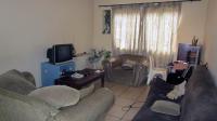Lounges - 22 square meters of property in Pietermaritzburg (KZN)