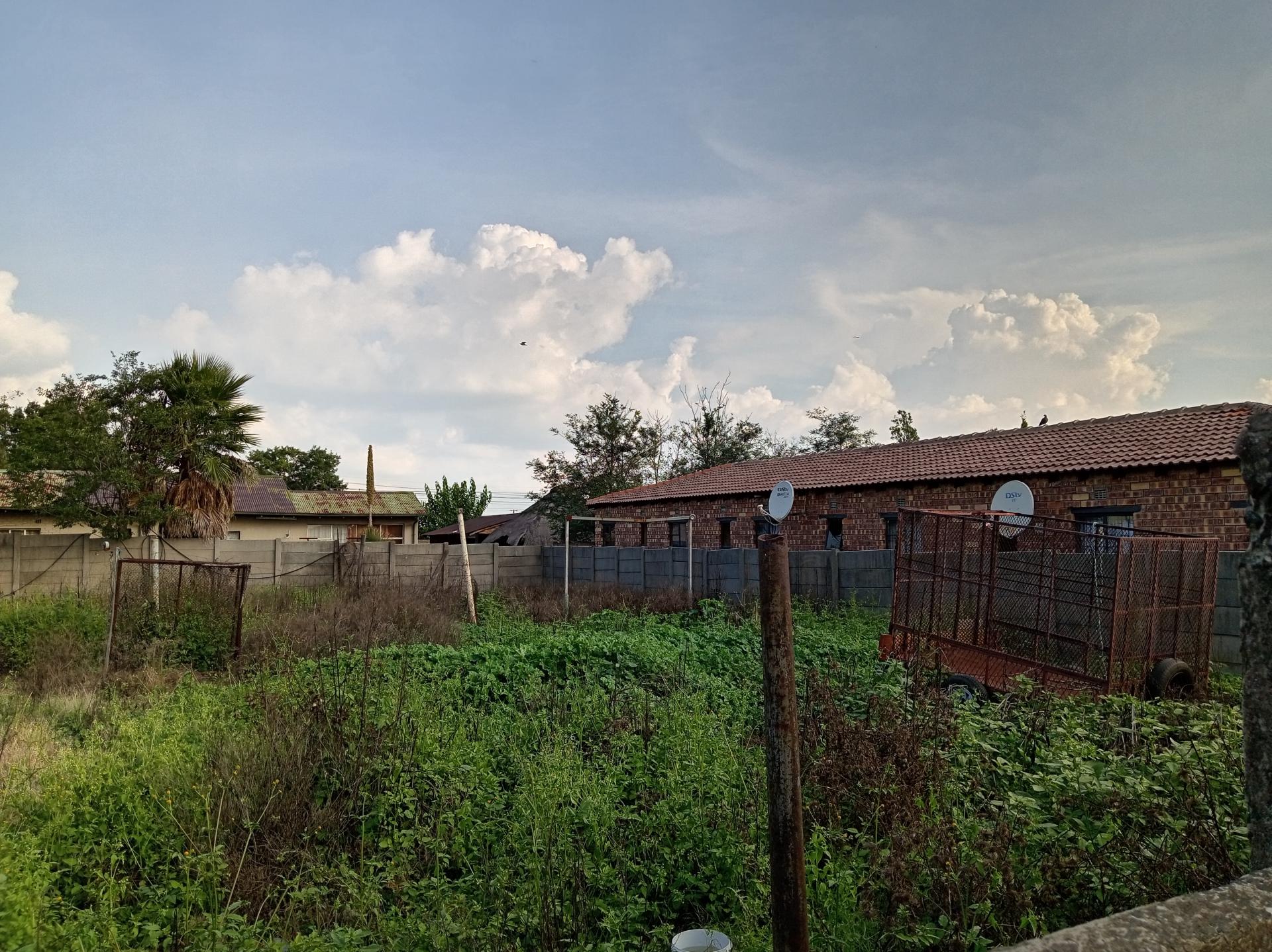 Backyard of property in Bethal