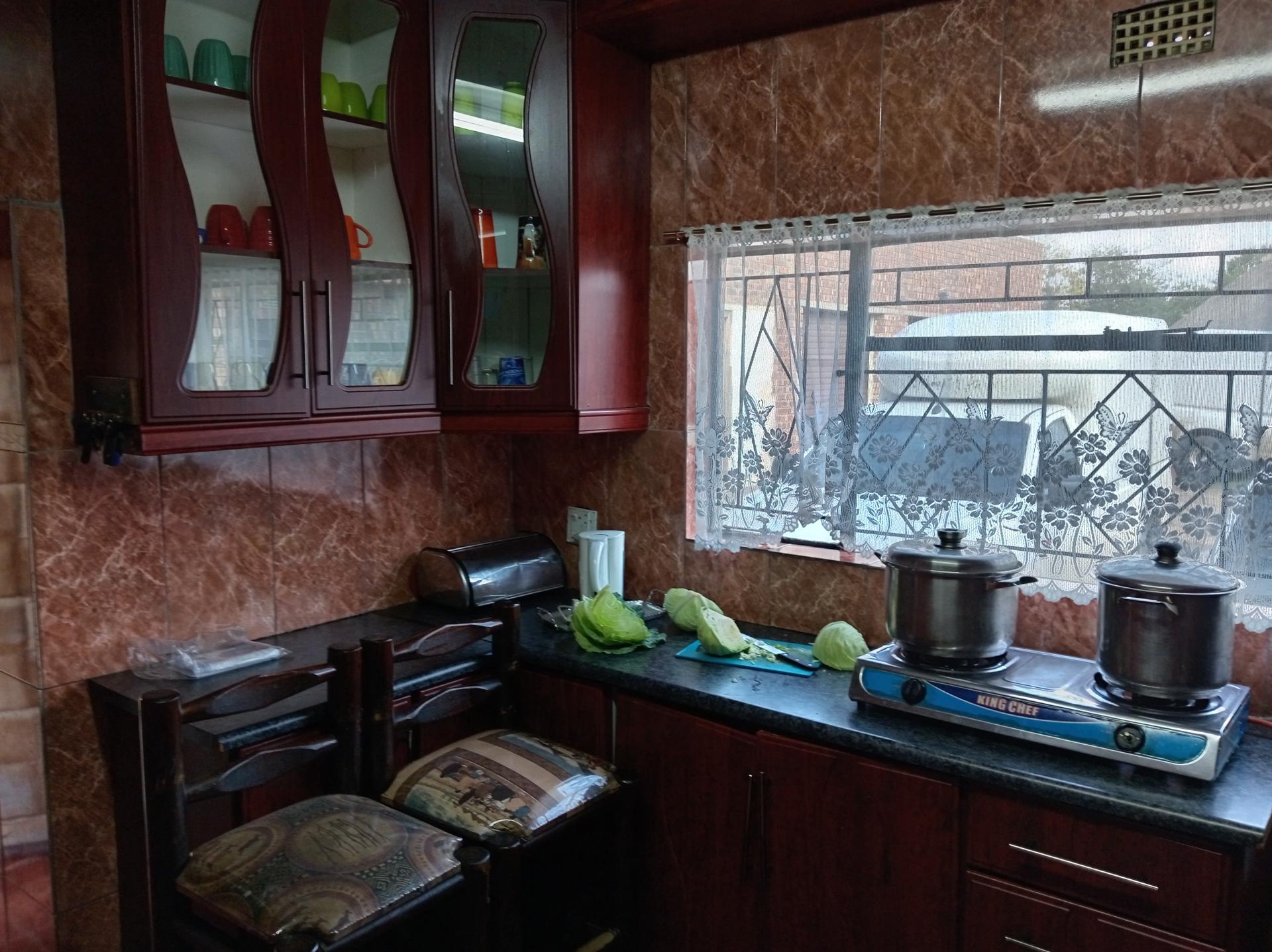 Kitchen of property in Bethal