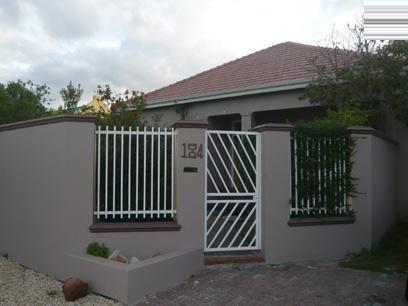 3 Bedroom House for Sale For Sale in Rondebosch East - Private Sale - MR25240