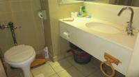 Bathroom 1 - 5 square meters of property in Bellville