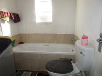 Bathroom 1 - 4 square meters of property in Randfontein