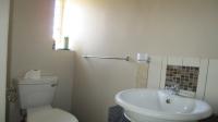 Main Bathroom - 3 square meters of property in Waterval East