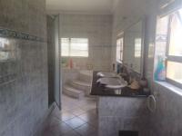 Main Bathroom of property in Ruimsig
