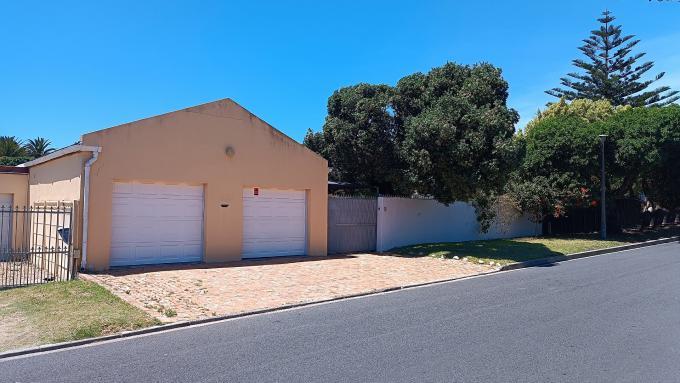 Standard Bank SIE Sale In Execution 4 Bedroom House for Sale in Sunnydale - MR256062