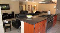 Kitchen - 26 square meters of property in Randhart