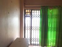 Main Bedroom - 17 square meters of property in Port Edward