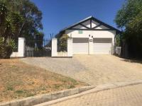 Front View of property in Ormonde