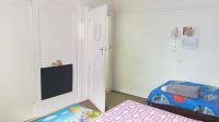 Bed Room 2 - 17 square meters of property in Vereeniging