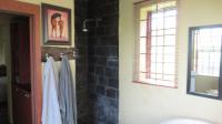 Main Bathroom - 13 square meters of property in Homestead Apple Orchards AH