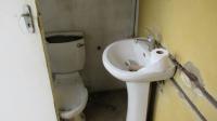 Staff Bathroom - 5 square meters of property in Homelands AH