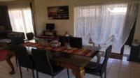 Dining Room of property in Akasia