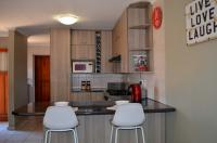 Kitchen - 16 square meters of property in Terenure