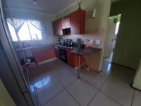 Kitchen - 10 square meters of property in Parkrand