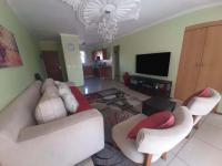 Lounges - 25 square meters of property in Parkrand