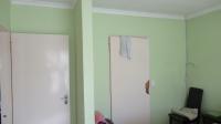 Main Bedroom - 15 square meters of property in Parkrand