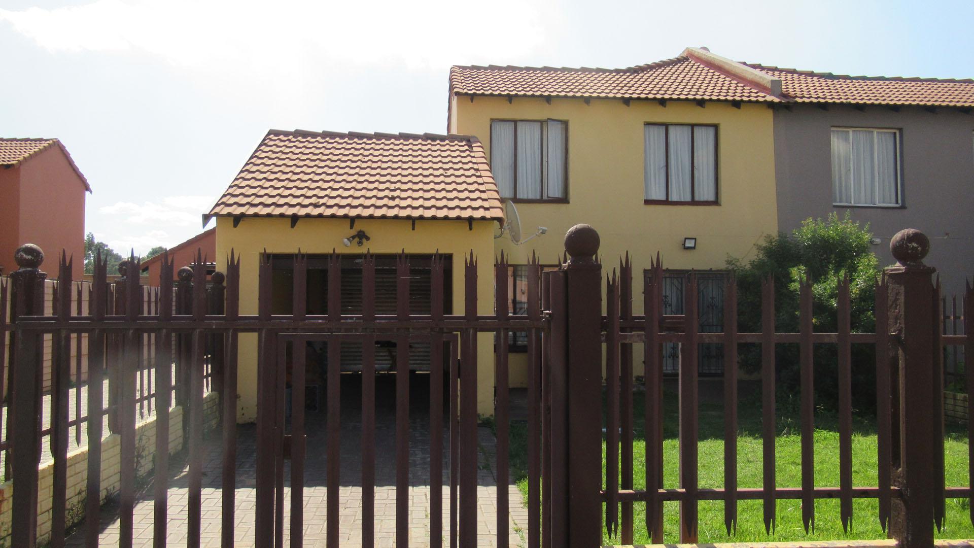 Front View of property in Vanderbijlpark