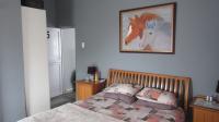 Bed Room 1 - 16 square meters of property in Velddrift