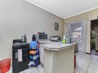 Kitchen - 6 square meters of property in Horison View