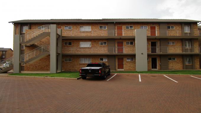 2 Bedroom Apartment for Sale For Sale in Centurion Central - Home Sell - MR260737