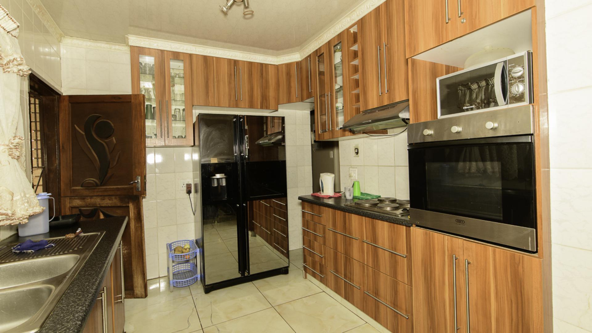 Kitchen of property in Klerksdorp