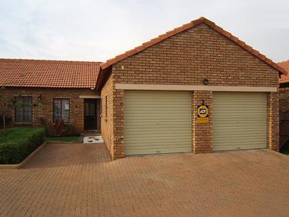 2 Bedroom Simplex for Sale For Sale in Equestria - Home Sell - MR26097