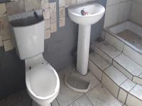 Bathroom 1 of property in Eloff