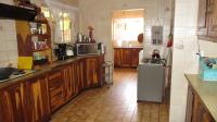 Kitchen - 14 square meters of property in Edleen