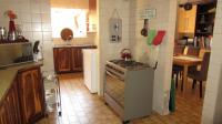 Kitchen - 14 square meters of property in Edleen