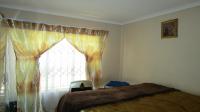 Bed Room 1 - 9 square meters of property in Soshanguve East