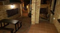 Patio of property in Safarituine