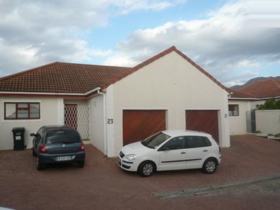 3 Bedroom House for Sale For Sale in Gordons Bay - Home Sell - MR26307