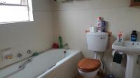 Bathroom 1 - 4 square meters of property in Edleen