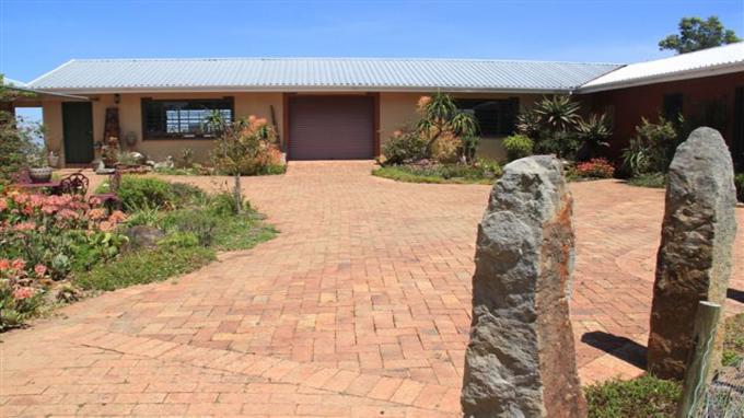 4 Bedroom House for Sale For Sale in Hogsback - Private Sale - MR263552