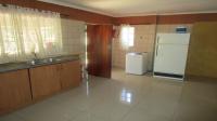Kitchen - 29 square meters of property in Witfield
