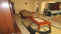 Lounges - 78 square meters of property in Witfield