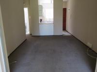 Lounges - 16 square meters of property in New Redruth