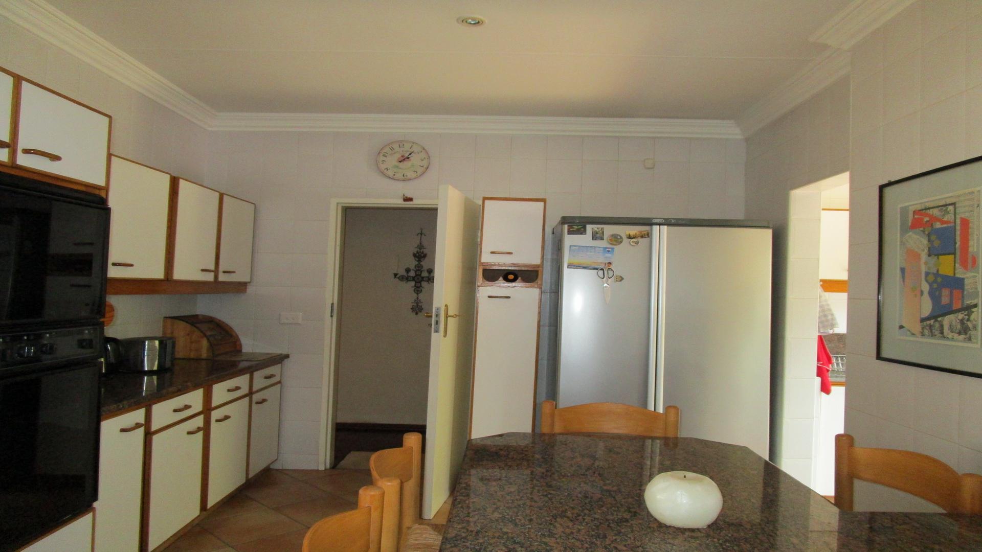 Kitchen of property in Waterkloof Park