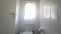 Bathroom 1 of property in Waterkloof Park